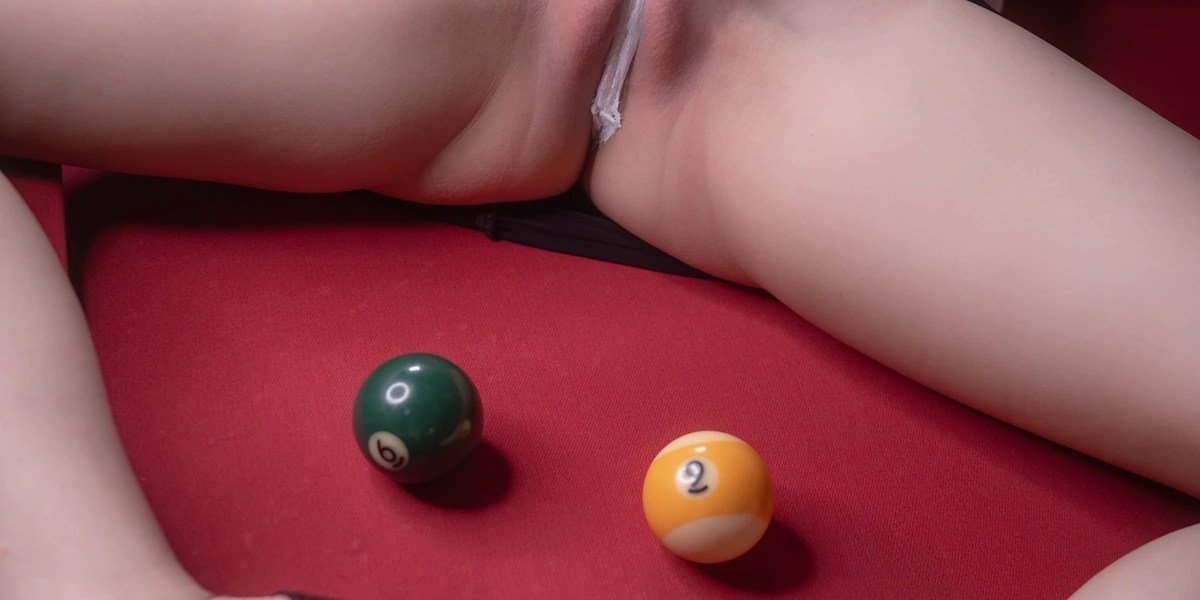 Yeha 예하 Pure Media Vol.305 Hard Balls & Red Hole Set.02