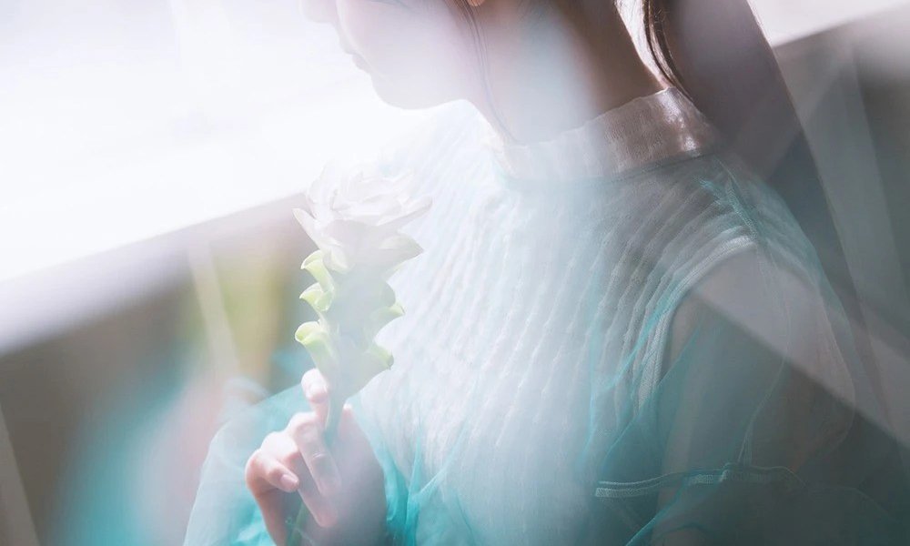 久保姫菜乃 Hinano Kubo 亮相 Weekly Playboy Plus+ 2024年12月5日刊