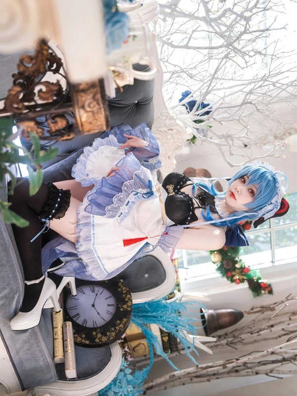 安食Ajiki Cosplay 原神甘雨与白猫猫造型