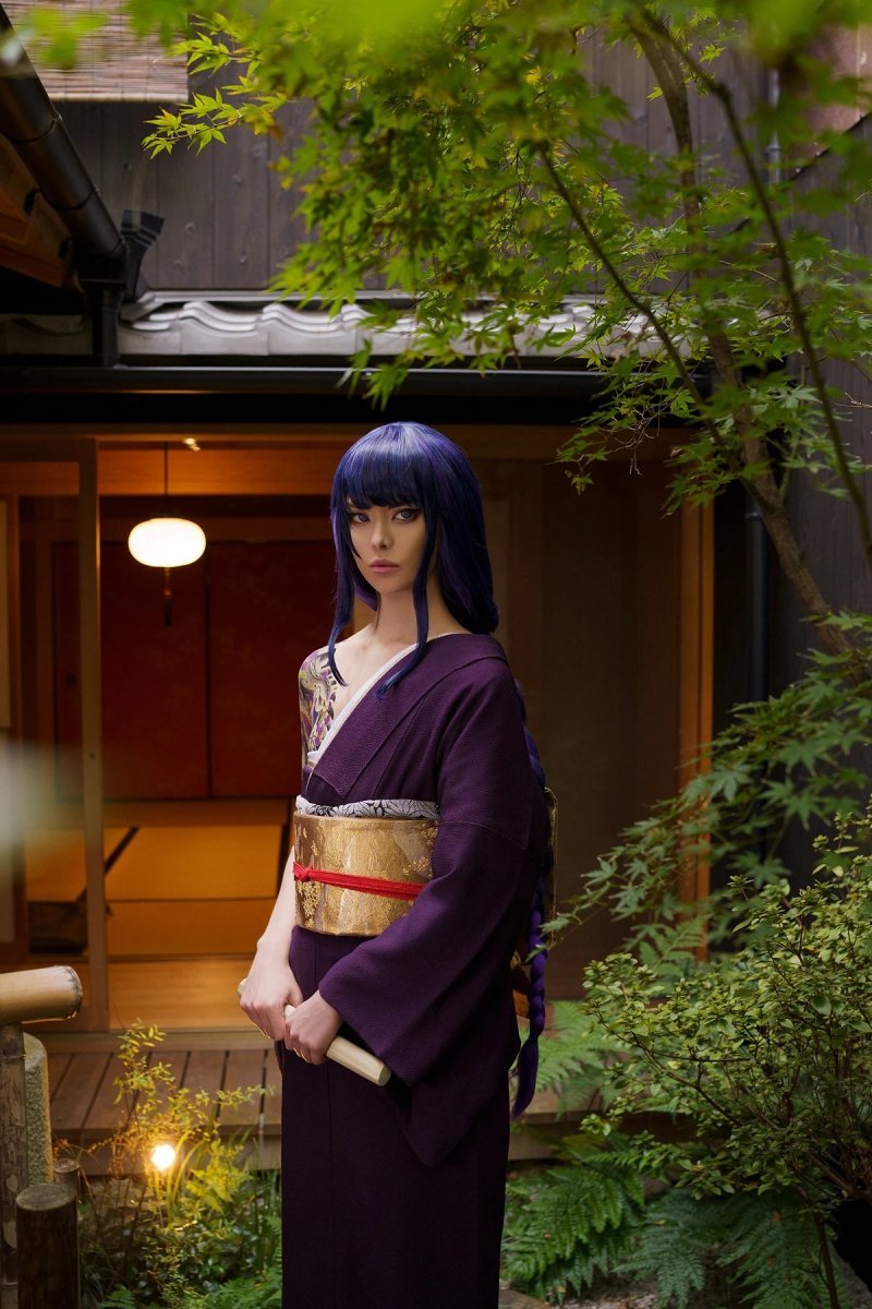 Cosplay Vinnegal与雷电将军和服造型
