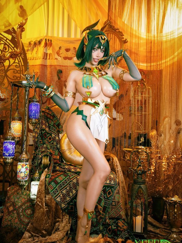 日系萝莉风格Cosplay：Byoru演绎《原神》奈芙尔（Nefer）完整图集