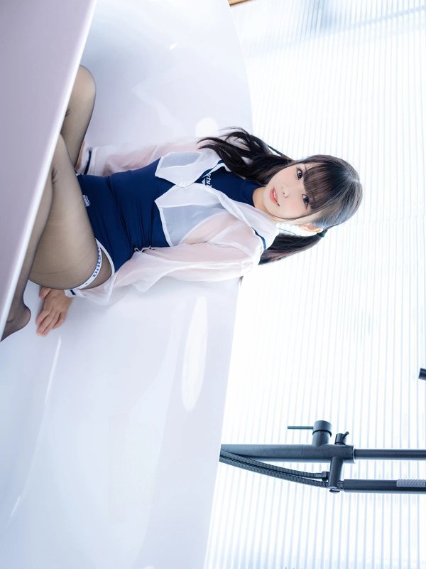 Cosplay十万珍吱伏特香川澪碧波浴缸死库水写真