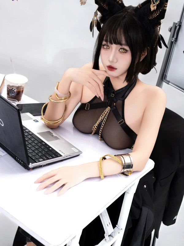 Cosplay柒柒要乖哦：黑·阿努比斯神秘设定Set.01