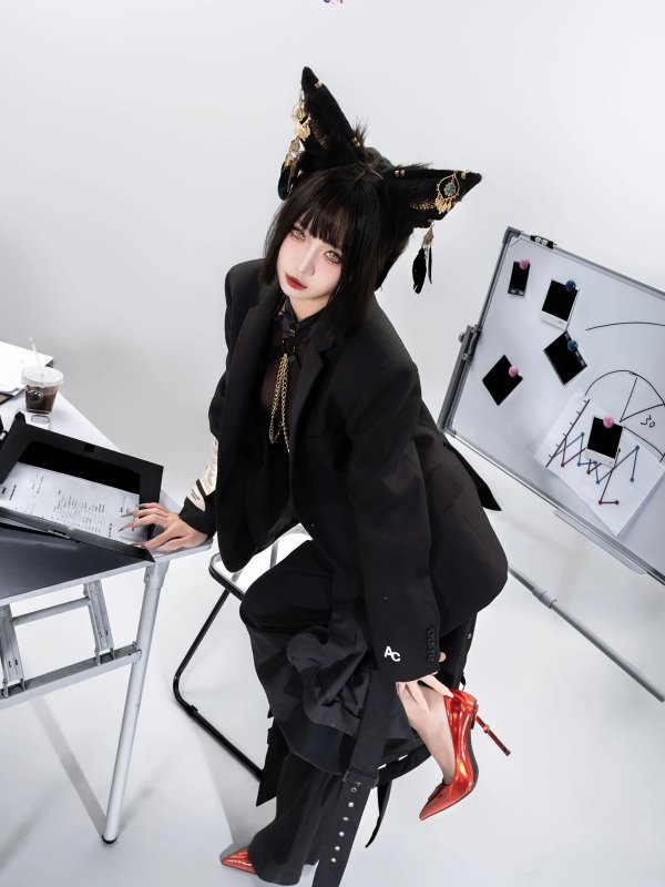 Cosplay 柒柒要乖哦：黑·阿努比斯 Set.02 神秘相册