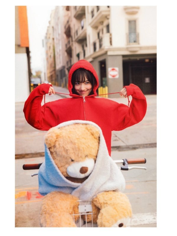山下美月第二本写真集「ヒロイン」Set.03