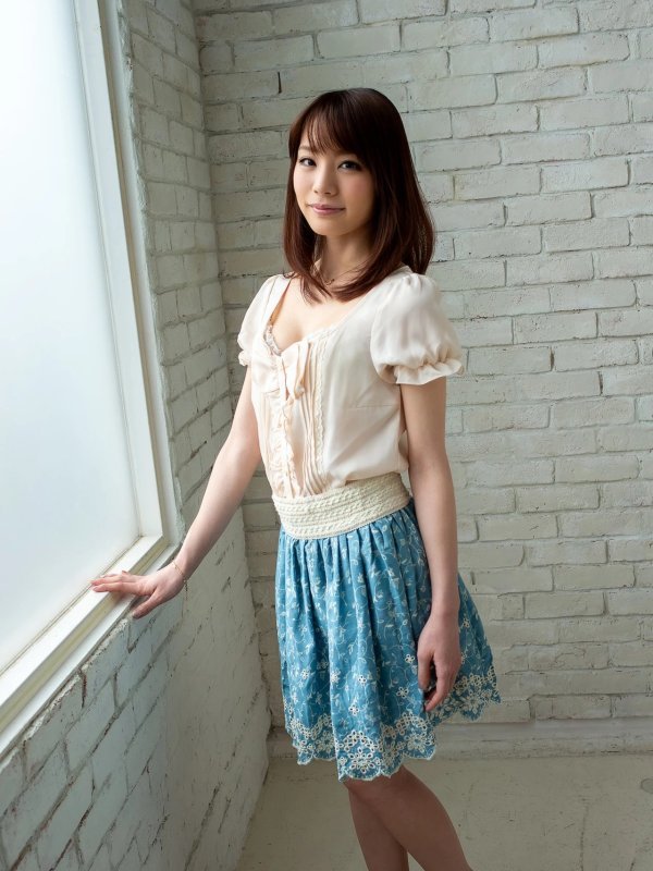 Airi Suzumura 鈴村あいり – Graphis Limited Edition 2026.02 写真集预览
