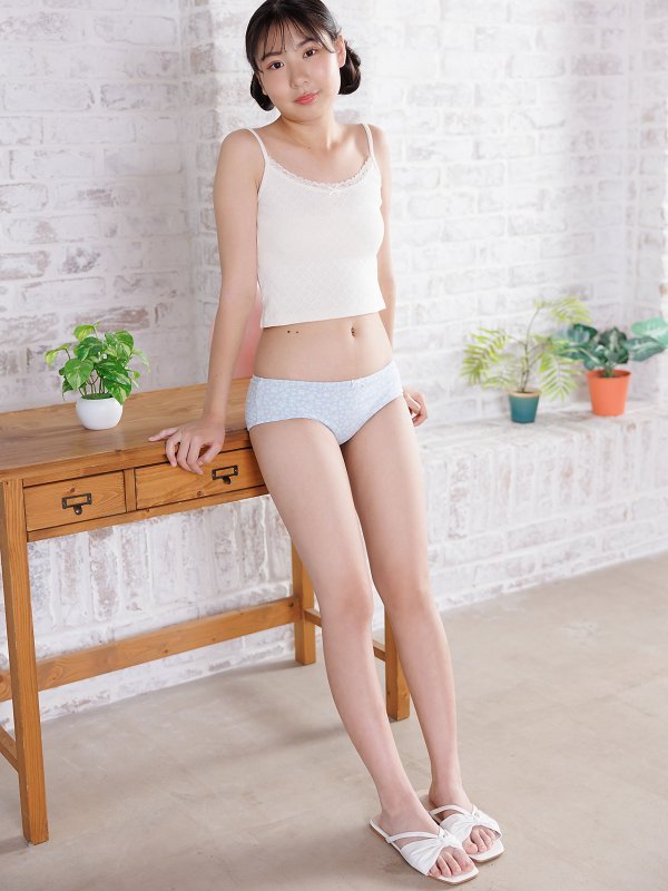 Yuina Nishimaki（西巻ゆいな）Regular Gallery Set 4.01 高清写真图集（30P）
